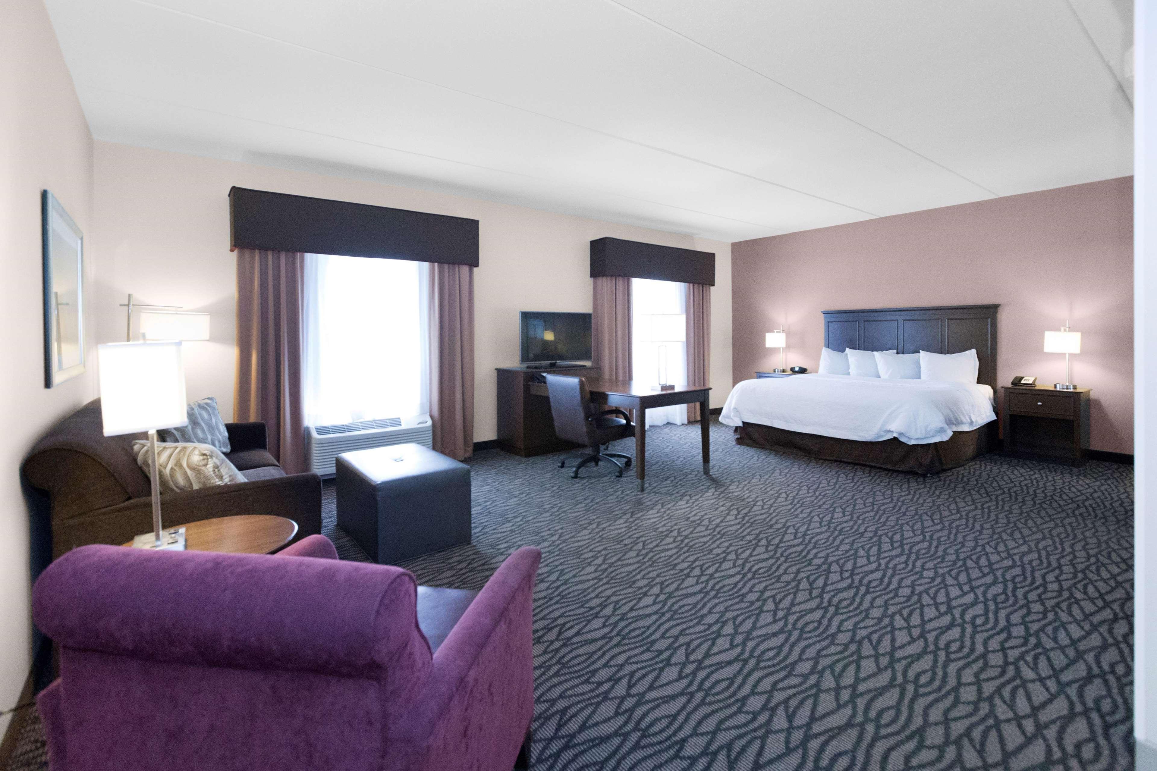 Hotel Hampton 3*
