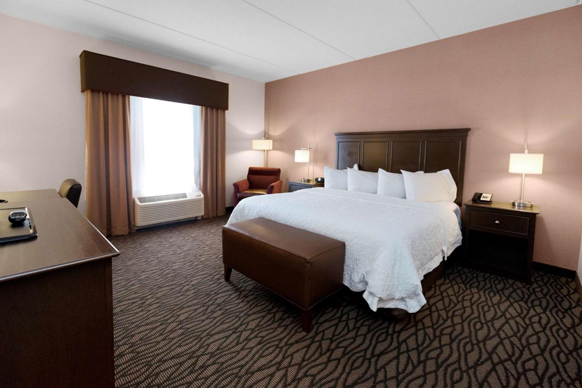 Hotel Hampton 3*