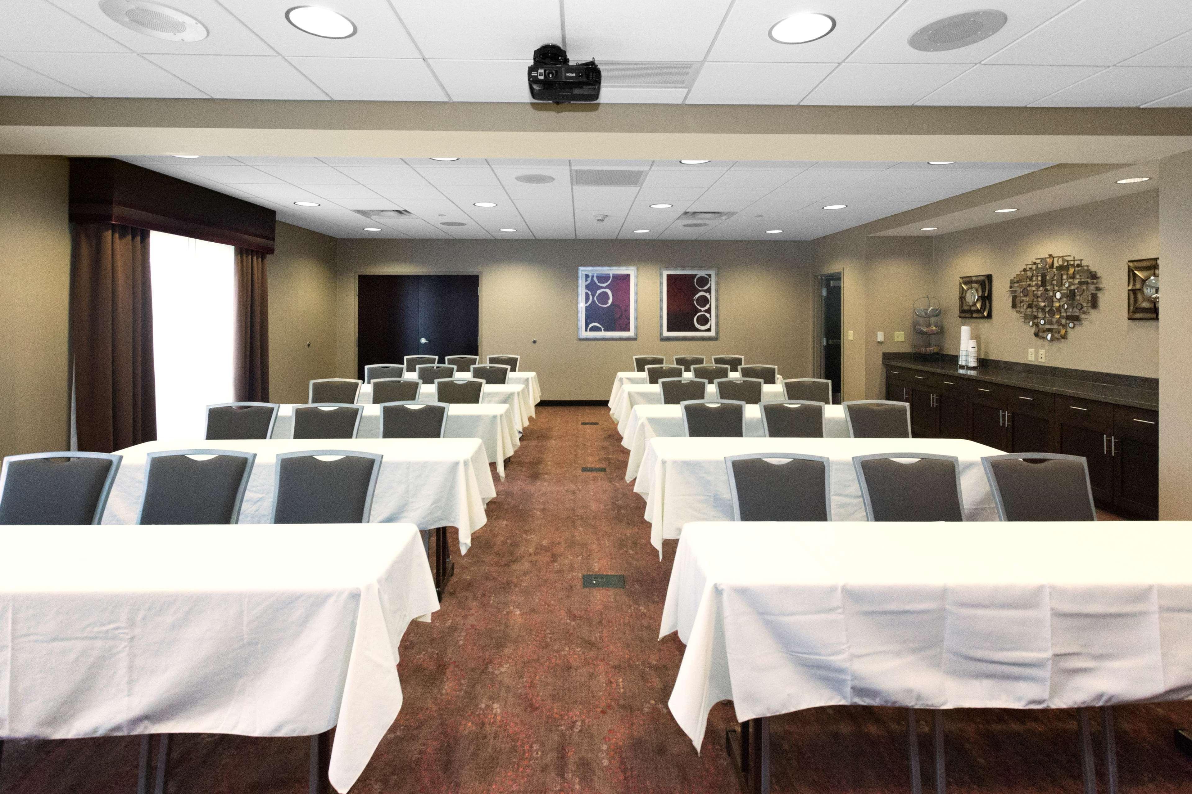 Hampton Hotel Butler